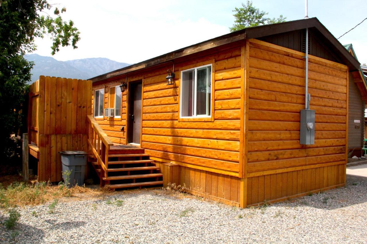 Yellowstone Treasure Guesthouses On The River Gardiner Eksteriør bilde
