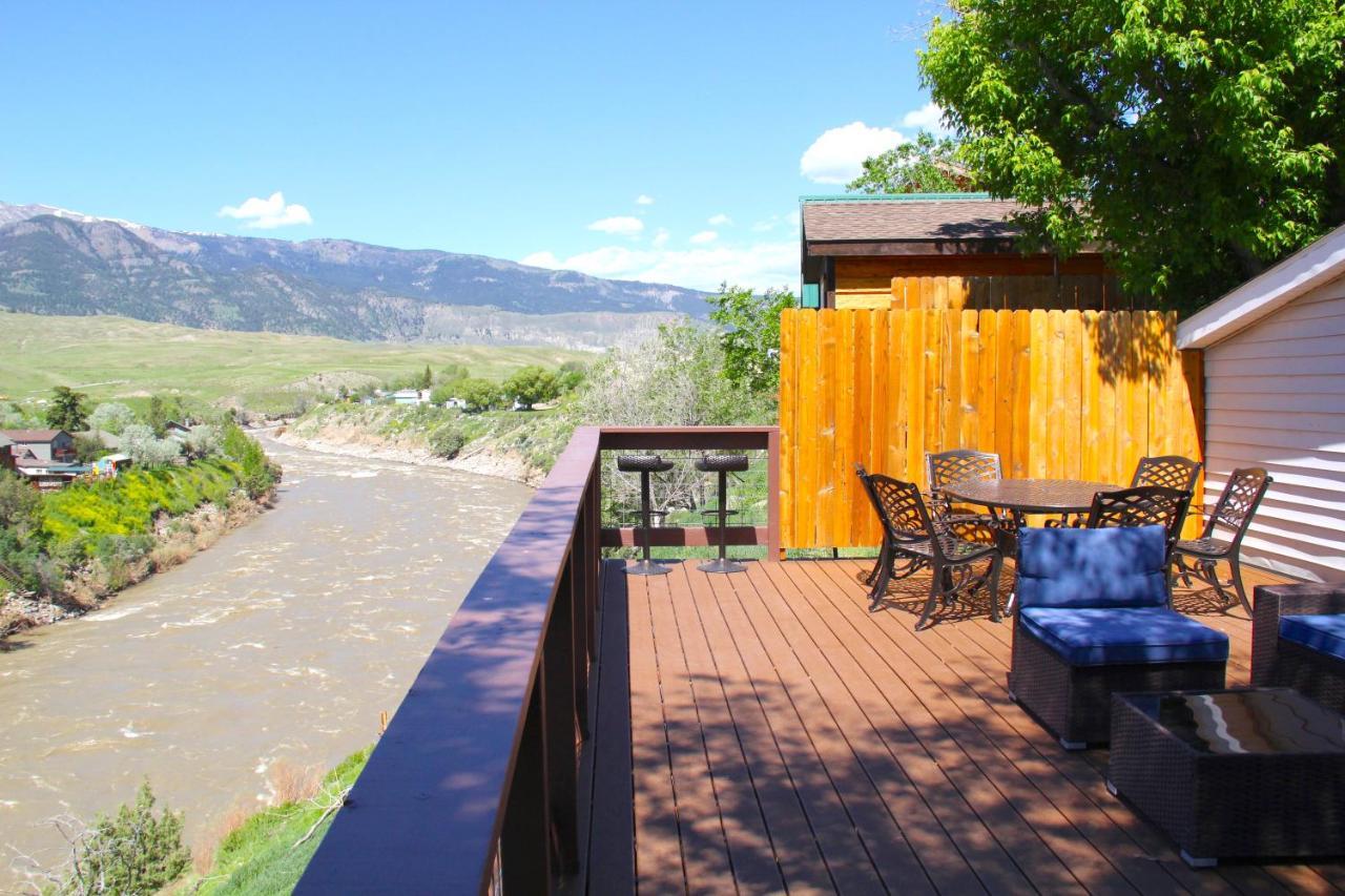 Yellowstone Treasure Guesthouses On The River Gardiner Eksteriør bilde