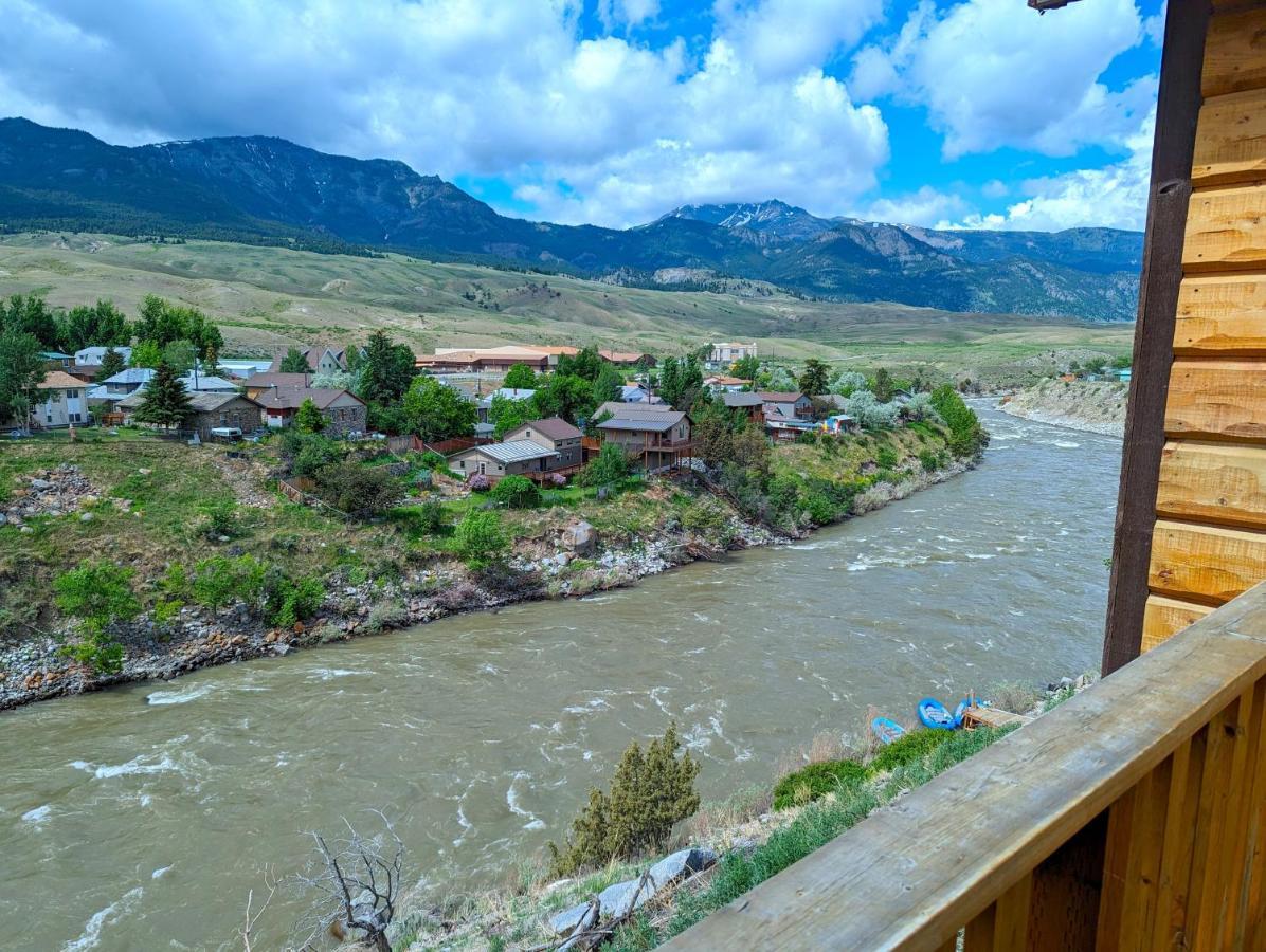 Yellowstone Treasure Guesthouses On The River Gardiner Eksteriør bilde