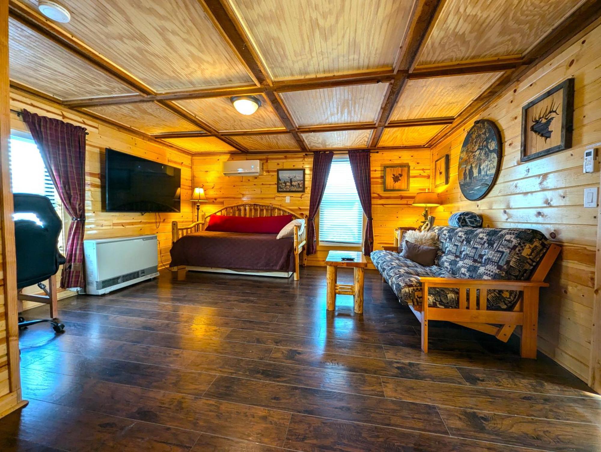 Yellowstone Treasure Guesthouses On The River Gardiner Eksteriør bilde