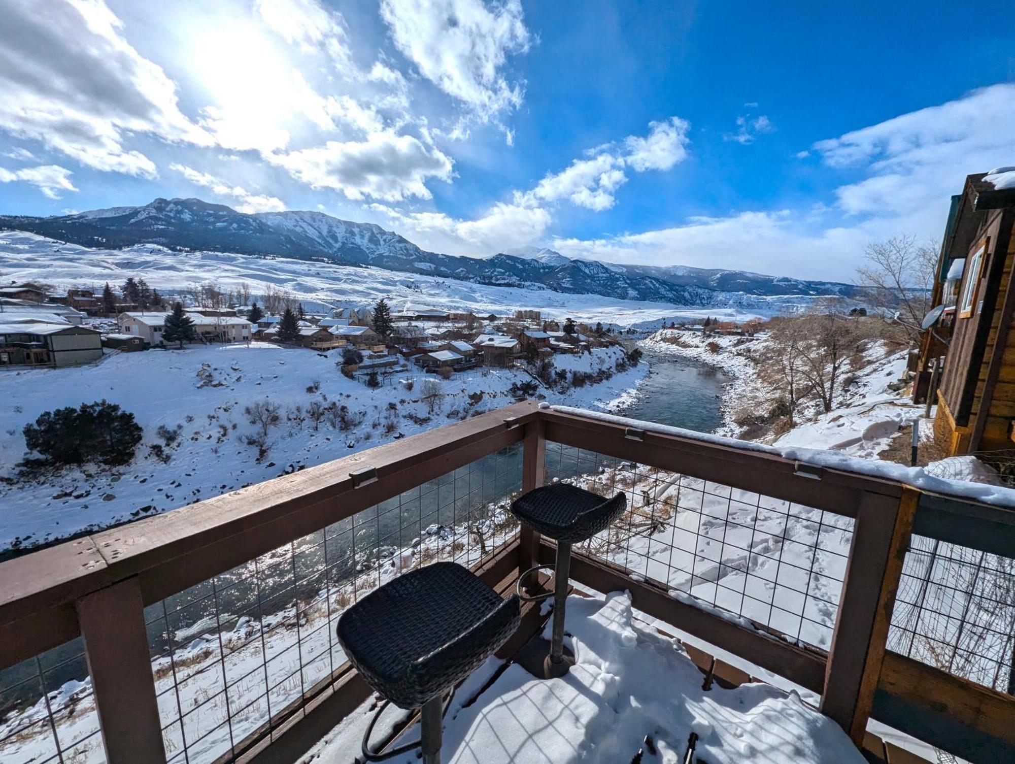 Yellowstone Treasure Guesthouses On The River Gardiner Eksteriør bilde