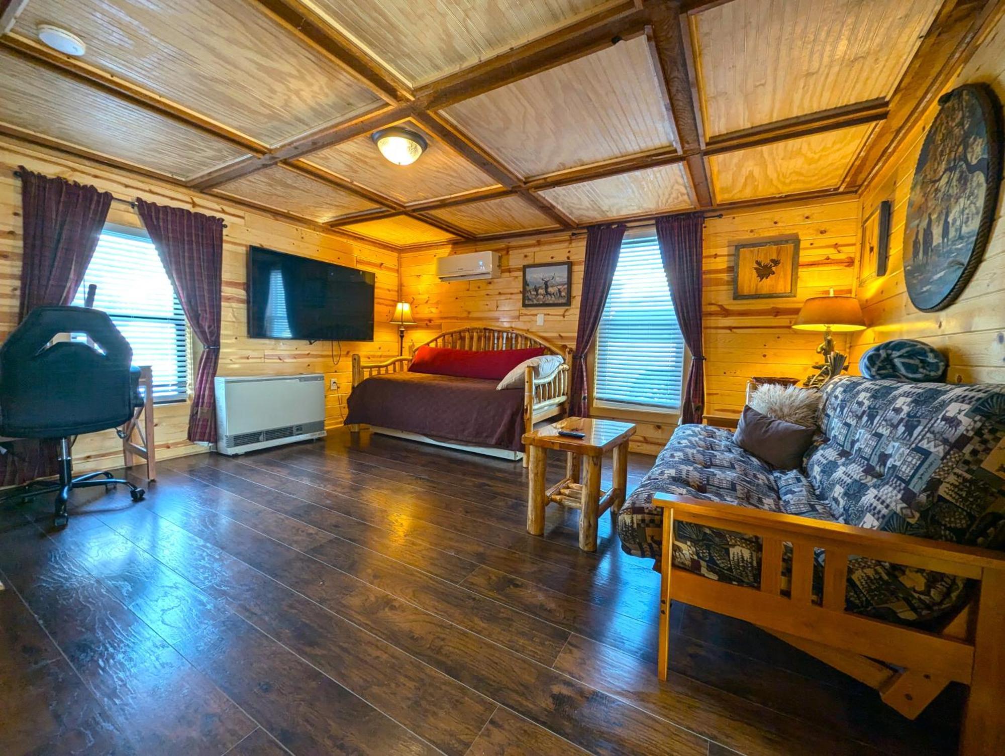 Yellowstone Treasure Guesthouses On The River Gardiner Eksteriør bilde