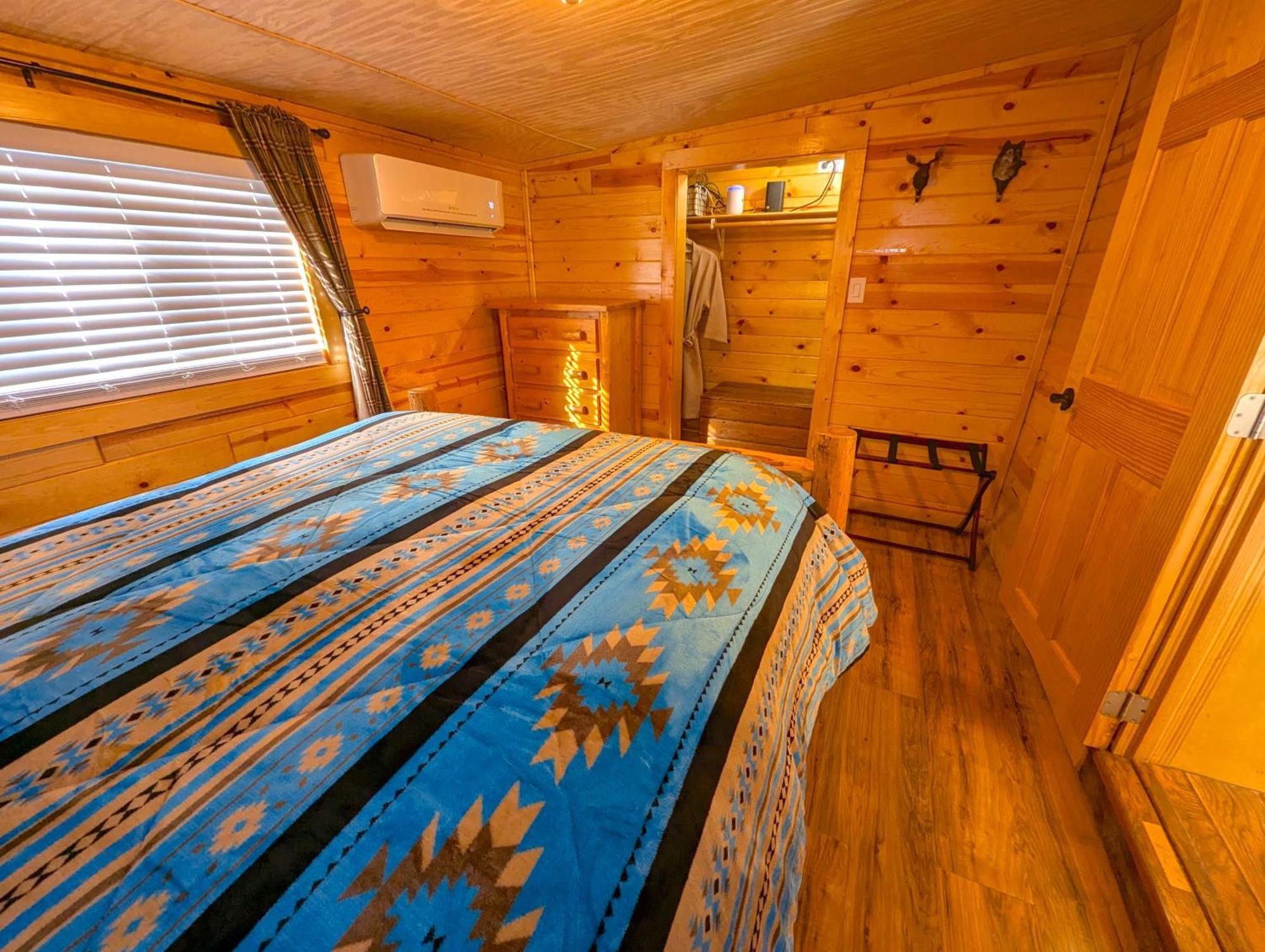 Yellowstone Treasure Guesthouses On The River Gardiner Eksteriør bilde