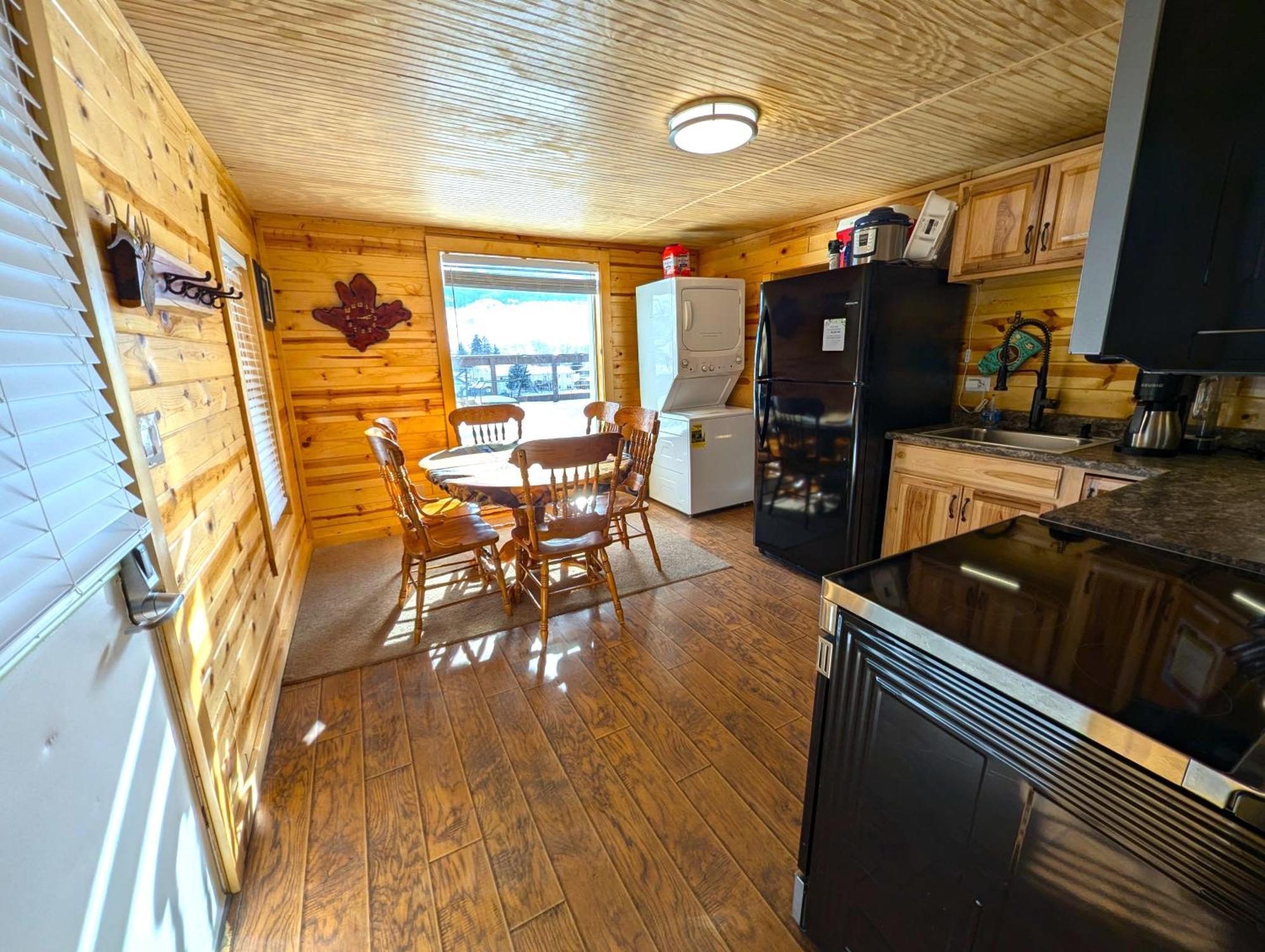 Yellowstone Treasure Guesthouses On The River Gardiner Eksteriør bilde
