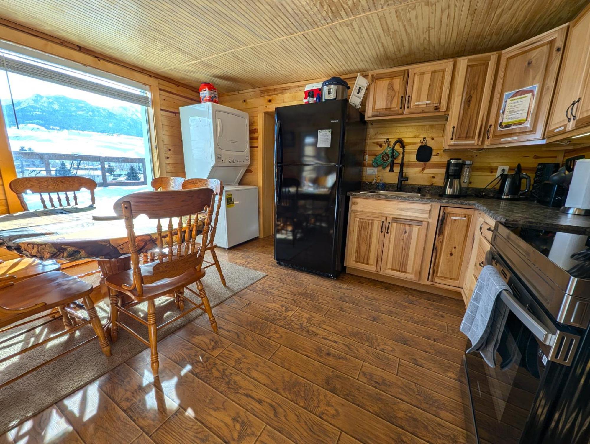 Yellowstone Treasure Guesthouses On The River Gardiner Eksteriør bilde